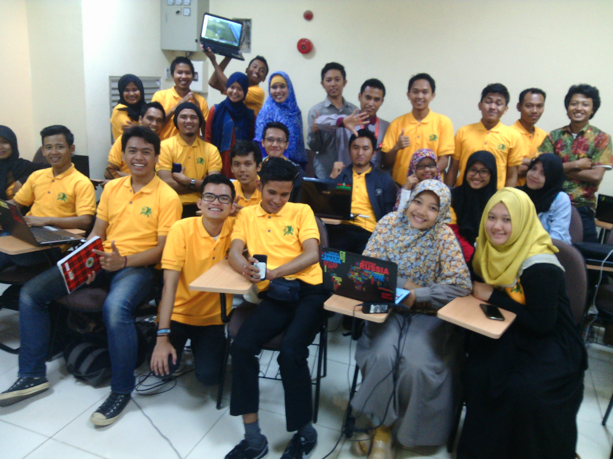 Kelas Internet Marketing di Kampus Umar Usman